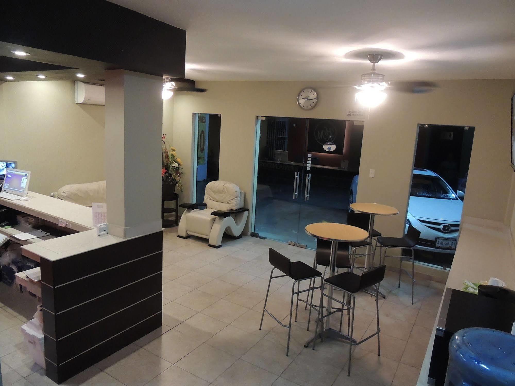 Hotel Metropolitano Τάμπικο Εξωτερικό φωτογραφία