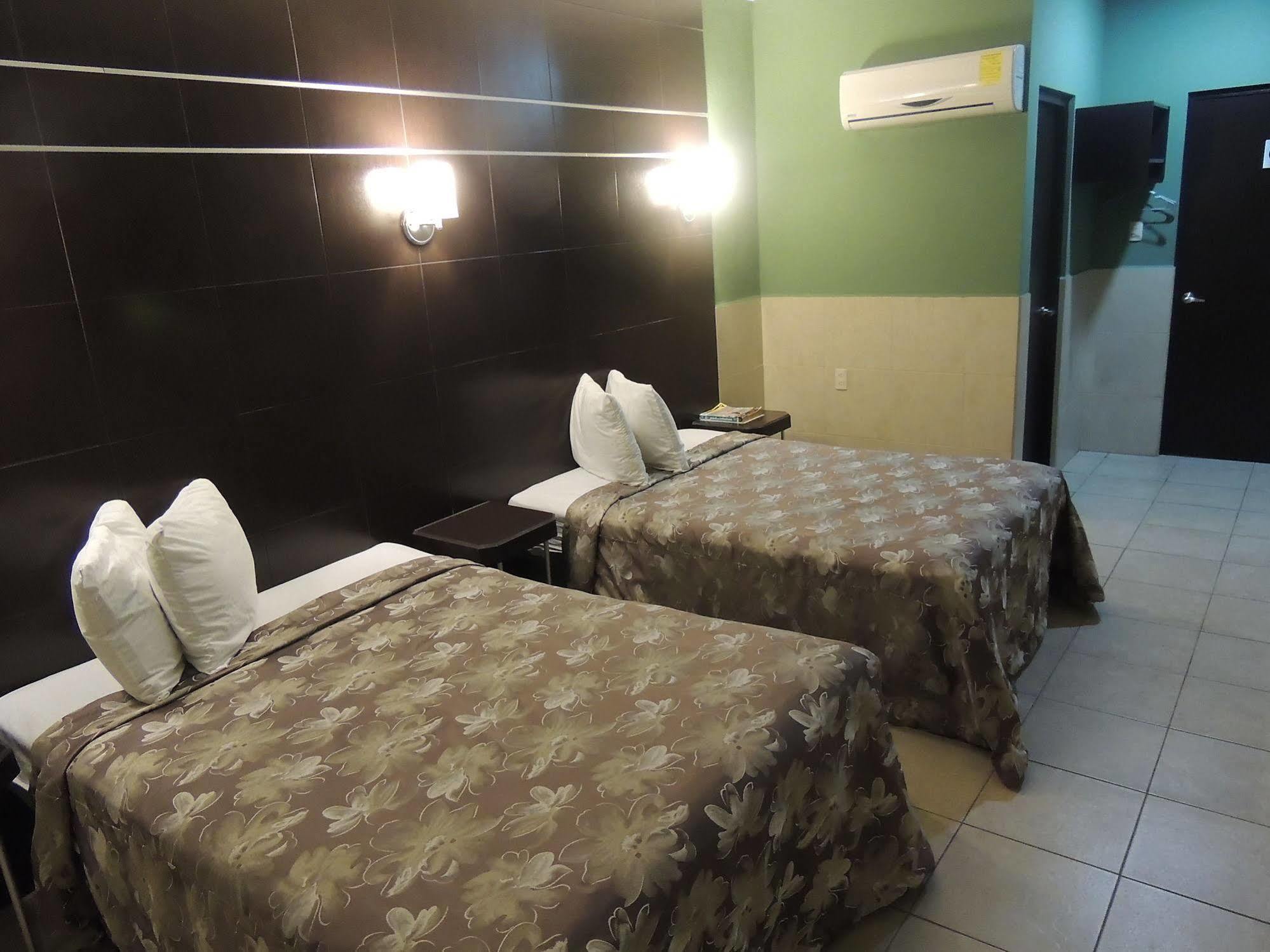 Hotel Metropolitano Τάμπικο Εξωτερικό φωτογραφία