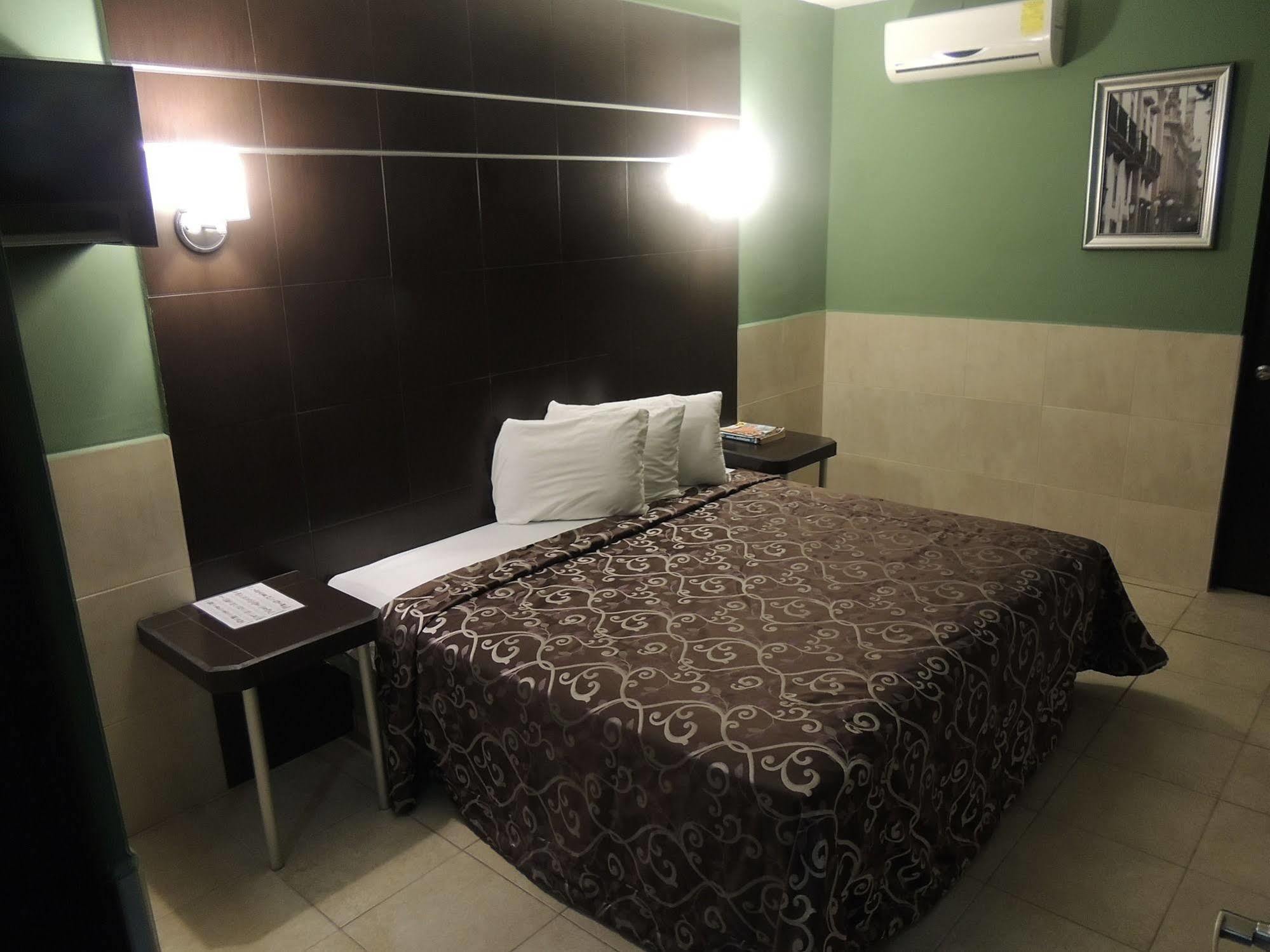 Hotel Metropolitano Τάμπικο Εξωτερικό φωτογραφία